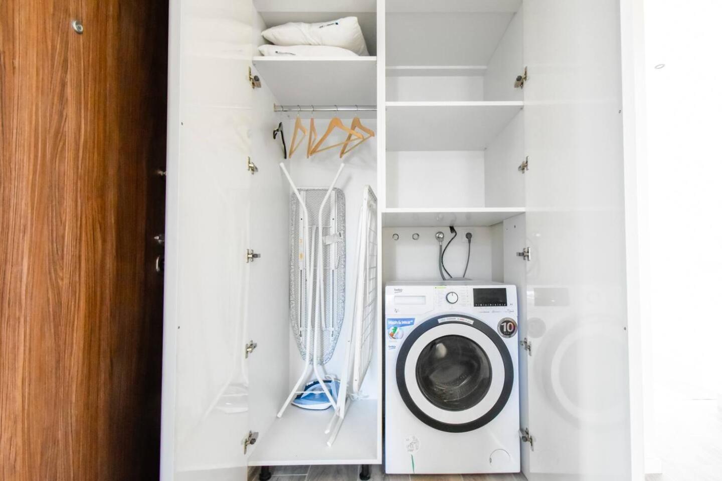 Main Street Area Metro Washer&Dryer View Sofia Esterno foto